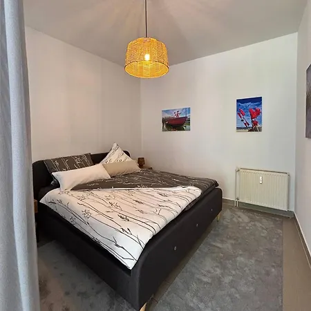 Kleenood Apartment *